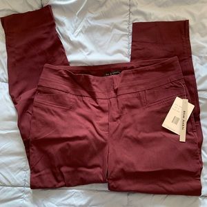Maroon/purple ankle pants